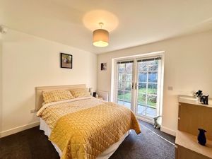 Photo 7- click for photo gallery